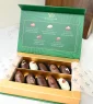 Coffret Prestige Maison Dattier ouvert : 10 dattes fourrées et enrobées de chocolat